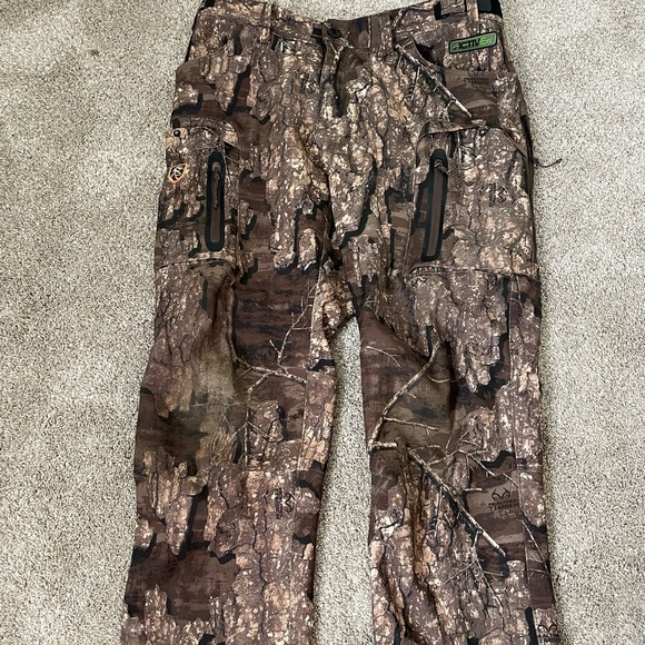 Drake Non-Typical Clothing Bundle. All Realtree Timber Camo Pattern. - Picture 3 of 15